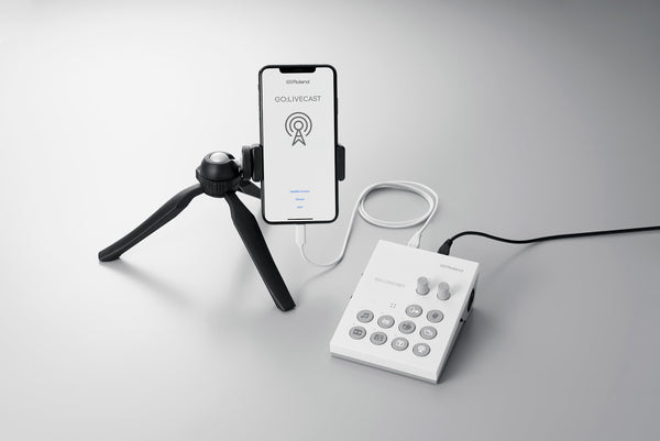 ROLAND GO:LIVECAST Livestreaming Studio for Smartphones